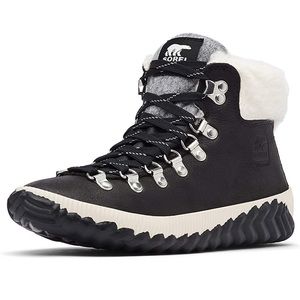 SOREL - Women's Out ‘N About Plus Waterproof Boot - Black - Size 9 - Like New!